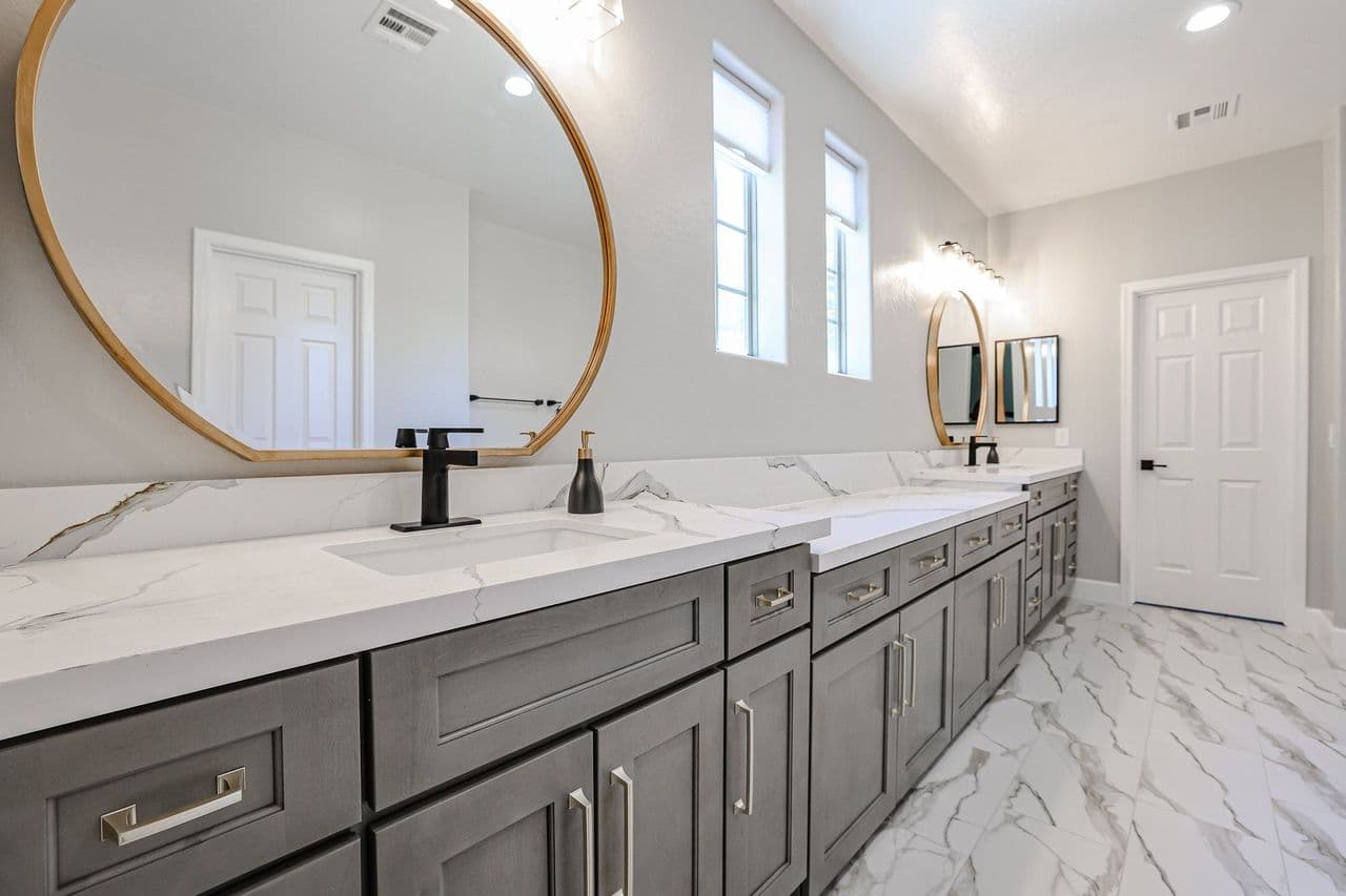 Spa-Style Bathroom
