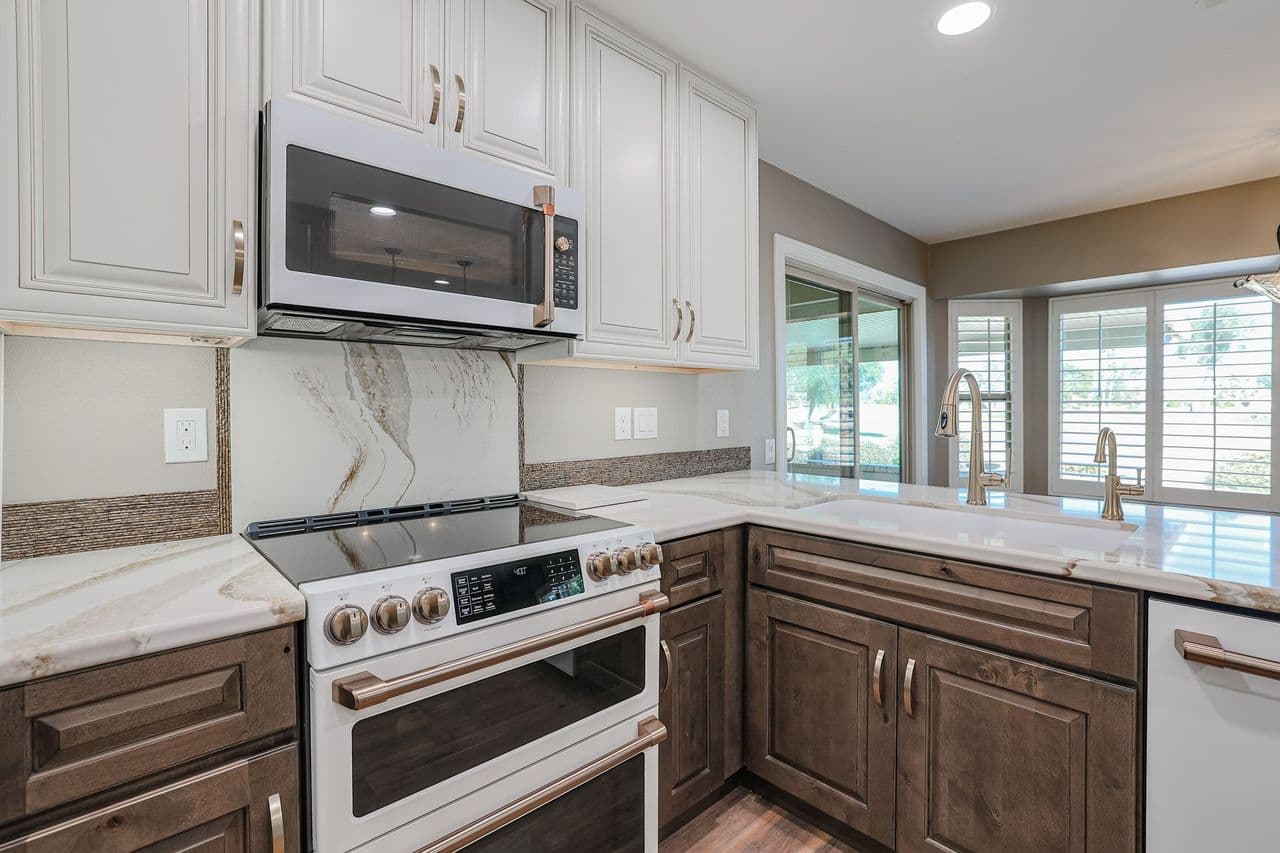 Gourmet Kitchen