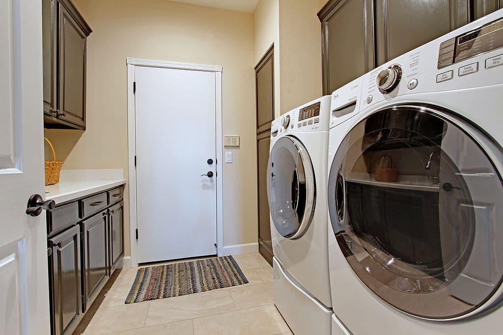 Utility Laundry