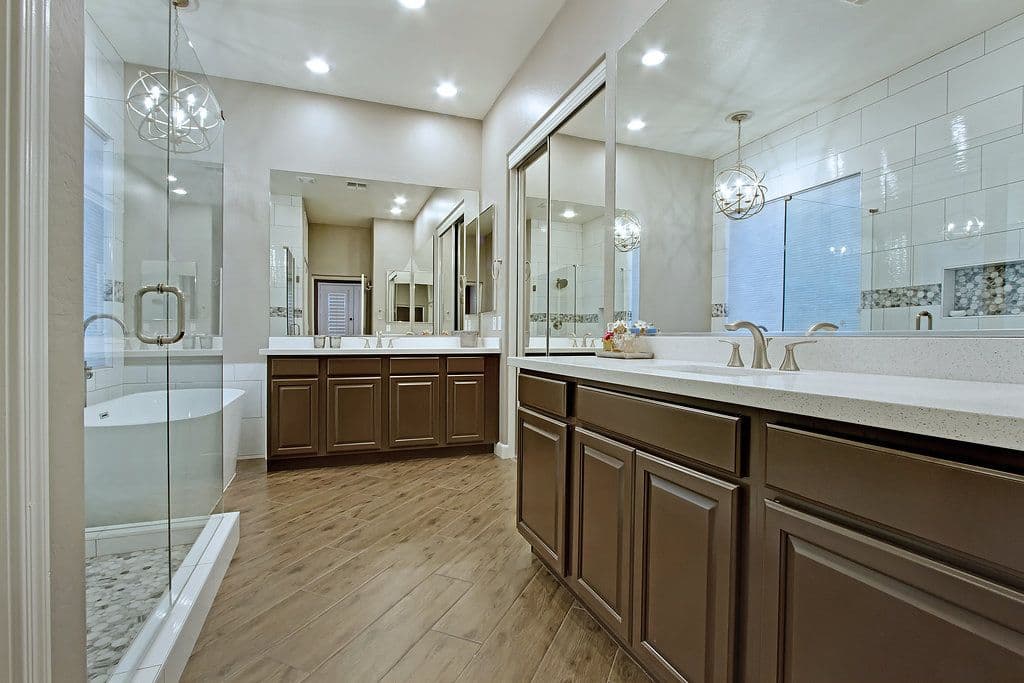 Master Bathroom Suite
